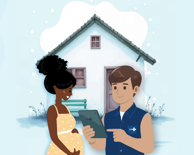 Profissional de saúde orientando gestante com tablet